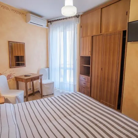 Hotel Angela Olympic Garda Lake Toscolano Maderno